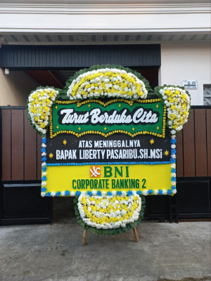 Papan Bunga Duka di Pateken